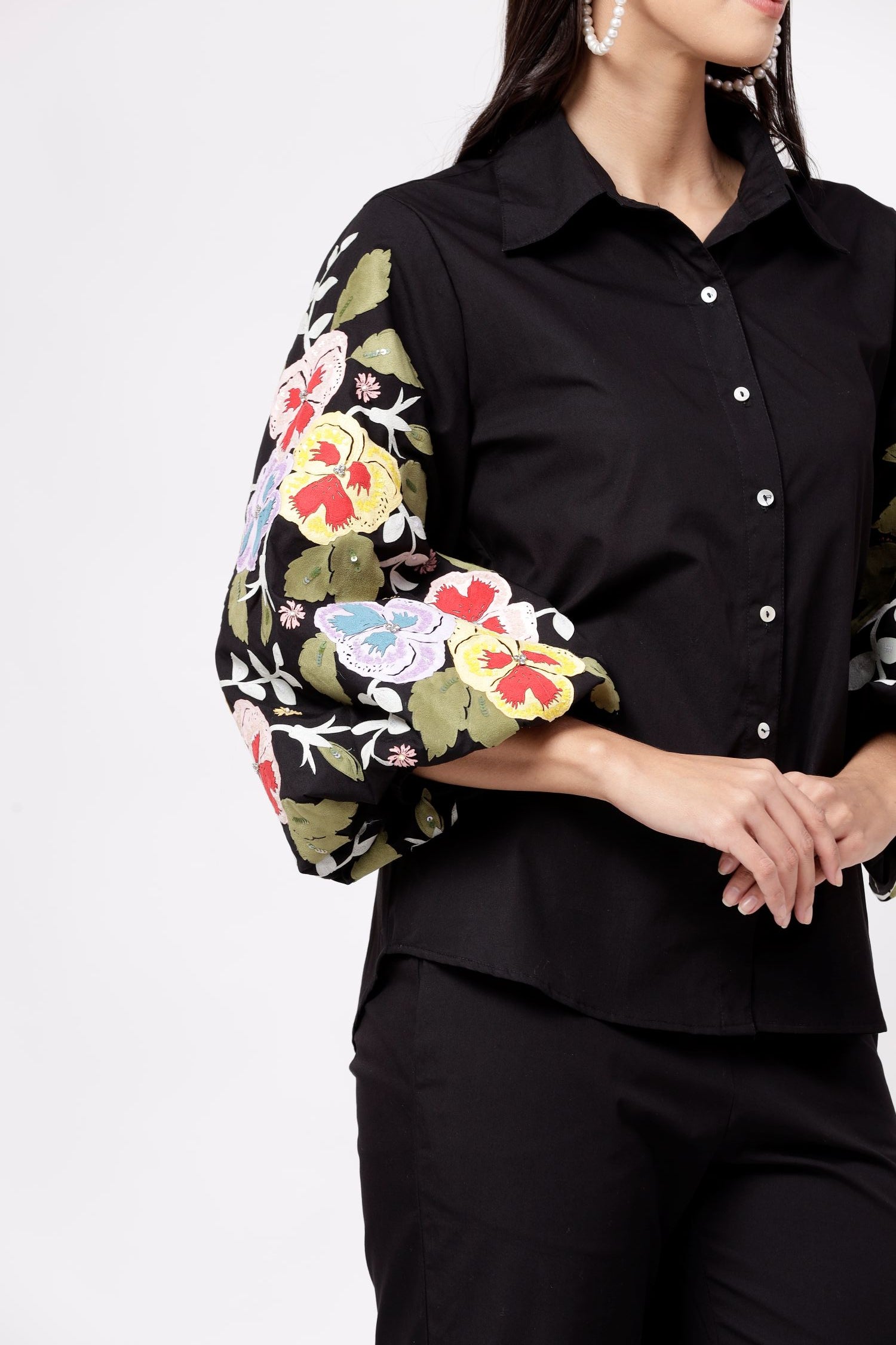 KLARA-BLACK PANSY