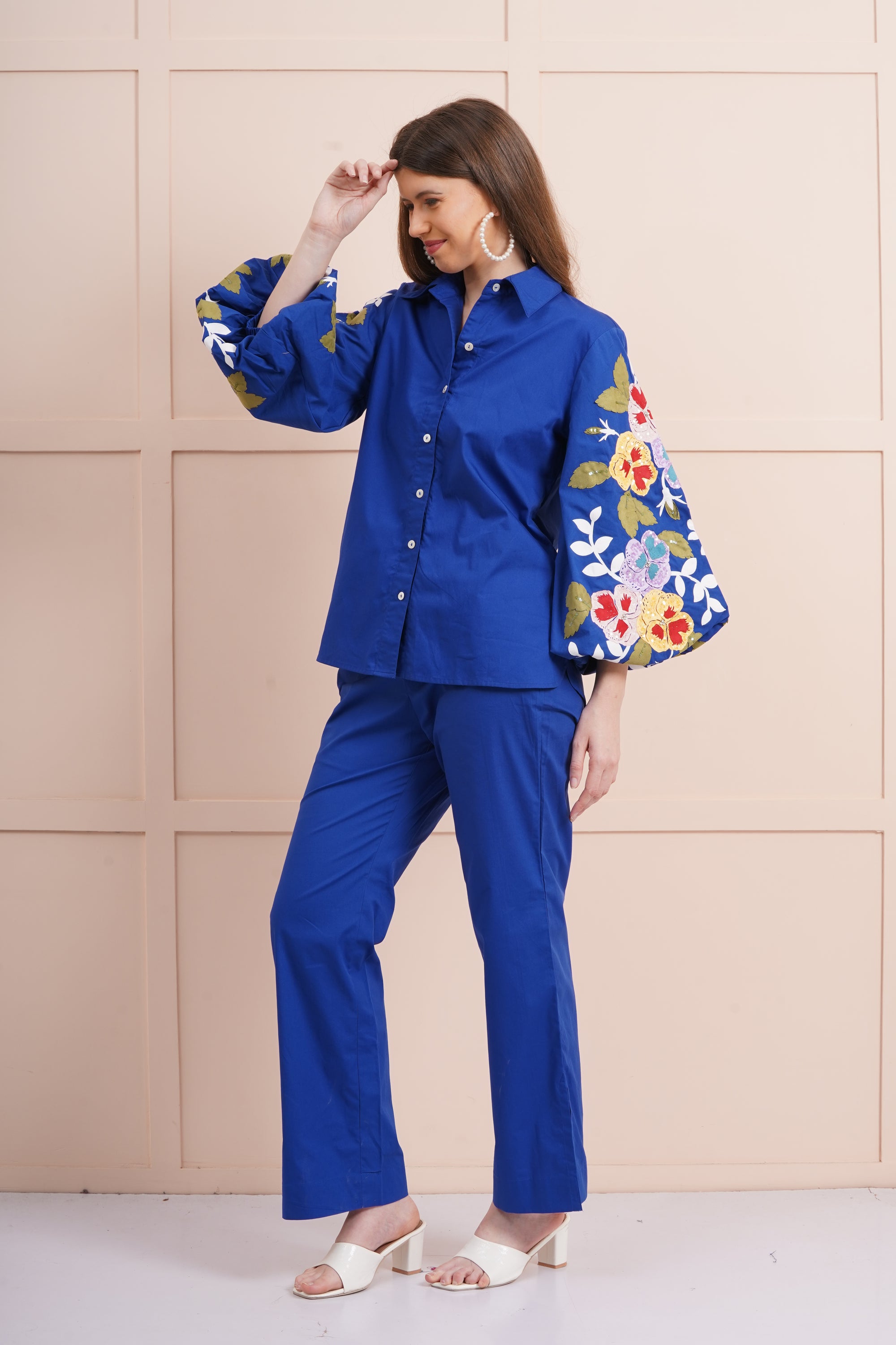 KLARA-BLUE PANSY